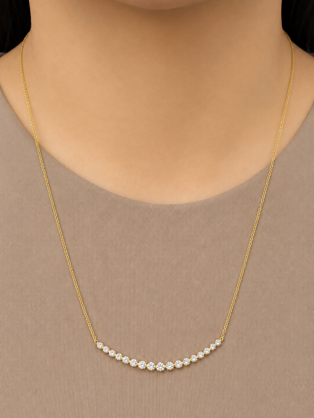 Crescendo Bar Necklace